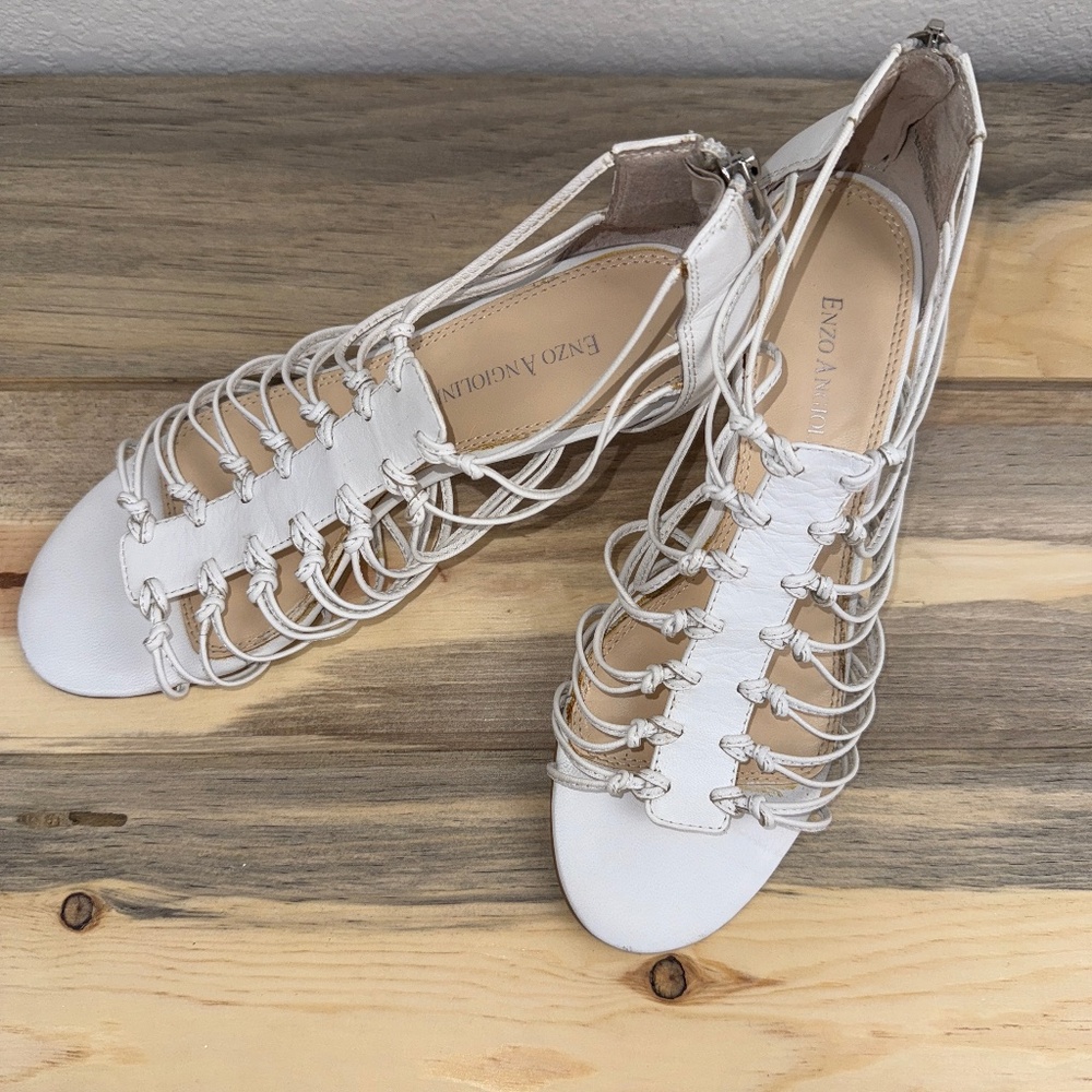 Enzo Angiolini White Leather Strappy Sandals Kitten Heel Zip Gladiator Size 7
